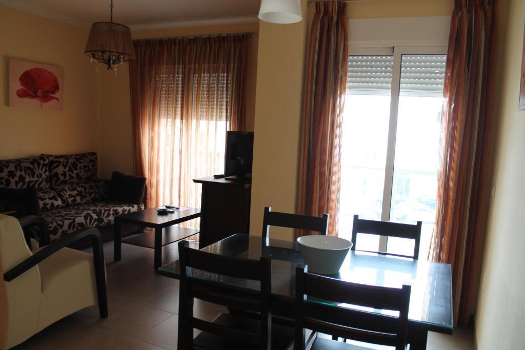 Apartamentos Turisticos Plaza Del Olvido Nerja Extérieur photo